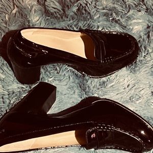 vintage michael kors heals  $60